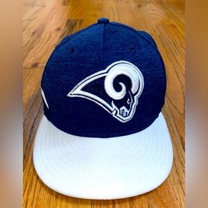 New Era 9fifty St Louis Rams Adjustable Snapback Hat Navy Blue